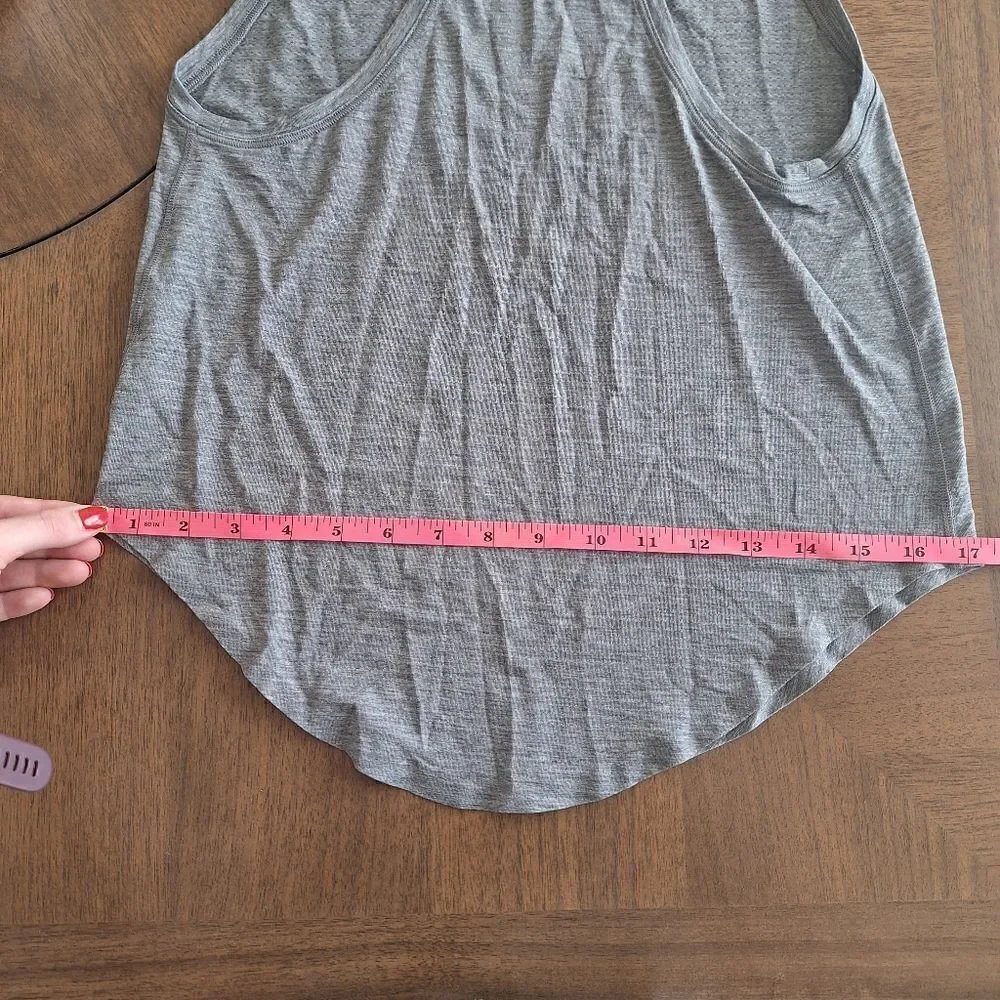 Lululemon heathered grey tank